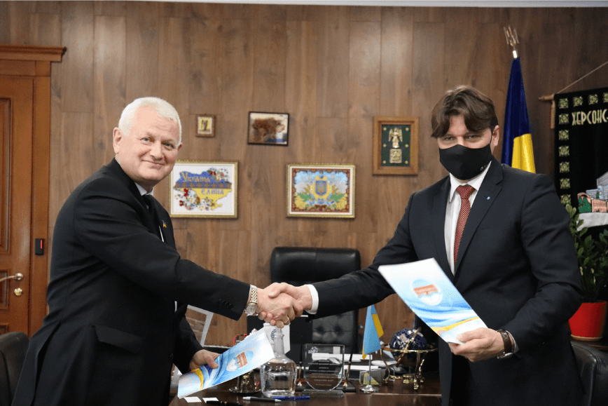 Rector Professor Zbigniew Osadowski visits Kherson State University