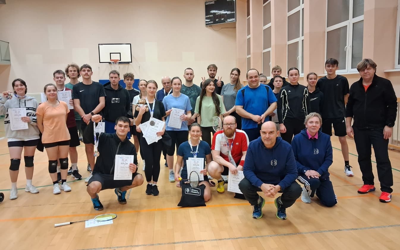 III Mistrzostwa Uniwersytetu Pomorskiego w Słupsku w badmintona w mikście